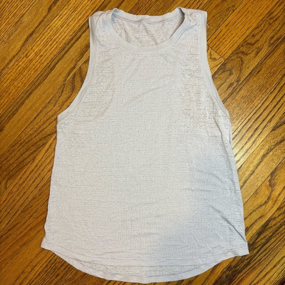 Women’s Lululemon light gray/pale purple relaxed tank, size: 4